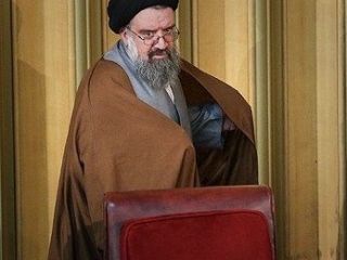 آقای احمد خاتمی، شما هم ۳۷ ساله بودید که وارد خبرگان شدید
