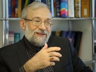 حمله جواد لاریجانی به حسن خمینی: با رپرتاژ نمی‌شود علم کسی را ثابت کرد