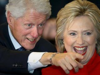 شکست ترامپ و پیروزی کلینتون در ایالت آیووا.