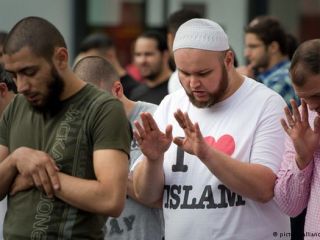 حضور در شبکه اسلام‌گرایان سلفی‌ - شرح یک تجربه شخصی.