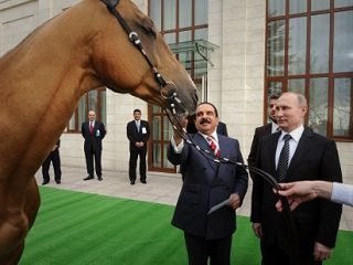 هدیه پوتین به پادشاه بحرین