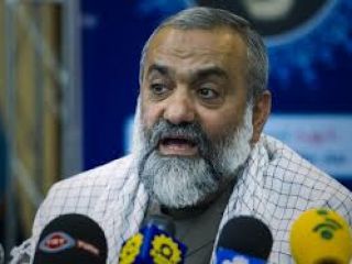 نقدی: دیپلماسی نمی‌تواند ما را در دنیا موفق کند / منطق می گوید که باید یقه نیروهای آمریکایی را در خلیج فارس گرفت