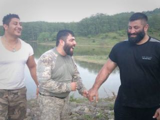 مماشات سیستماتیک با اراذل و اوباش در مازندران: پروژه لُمپن‌پَروَری و قهرمان‌سازی پهلوانان پوشالی