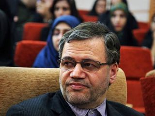 معاون وزیر بهداشت: ۱۰ هزار دانشجوی ایرانی در آمریکا تحصیل می‌کنند