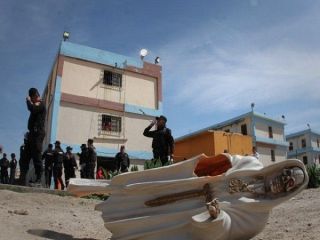 کشف سونا و آکواریوم در زندان مکزیک