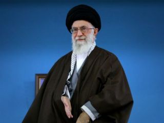 رهبر ایران: دشمن می‌خواهد در انتخابات اعمال نفوذ کند