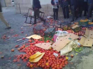 درگیری میان ماموران شهرداری و دست‌فروشان در تهران