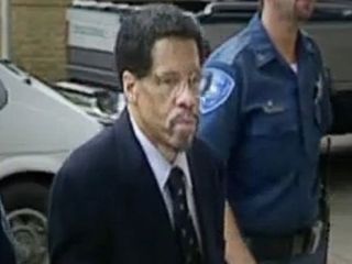 مردی که ۴۳ سال در زندان انفرادی بود آزاد شد