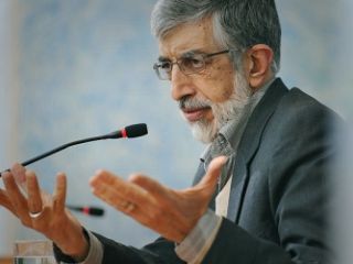 حدادعادل: شعار اعتدال می دهند، اما به دنبال رفع حصر هستند