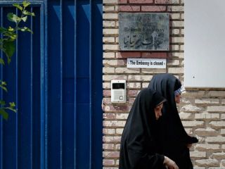 خدمات صدور ویزا در سفارت بریتانیا در تهران شروع شد