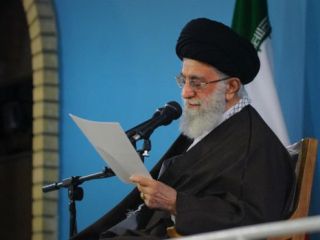 رهبر ایران: آمریکایی‌ها در این انتخابات سکوت کرده‌اند