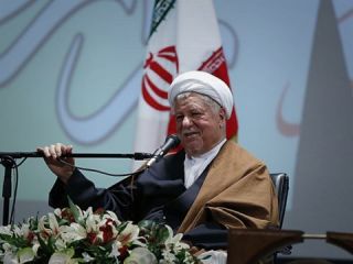 رفسنجانی: هر کسی را مردم نخواهند باید کنار برود