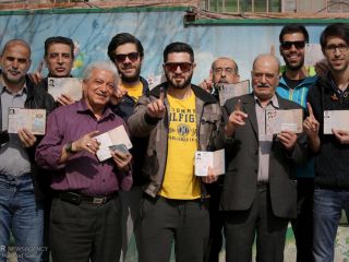 به مردم تهران تهمت نزنید؛ هر چه به اصولگرایی ضربه زدید، بس است!