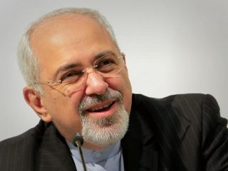 ظریف: هر روزنامه ای را که می خوانم از انتخابات اعلام پیروزی می‌کنند