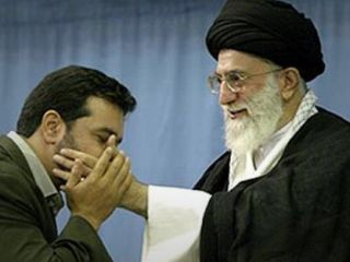 وحید یامین پور: اظهار تاسف رهبری از رای نیاوردن آقایان مصباح و یزدی، نقد رای مردم بود