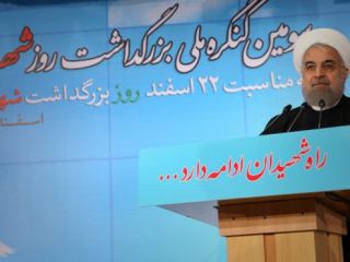 روحانی: اینکه بنده بگویم انقلابی‌ام چه فایده‌ای دارد