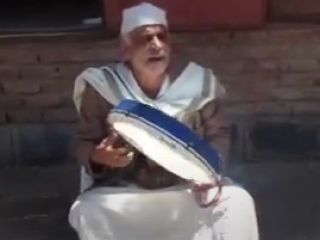 انگار طبیعت زیاد از صدای آواز این مرد عرب خوشش نیامد - ویدیو