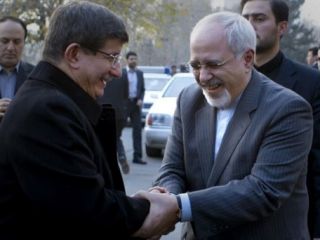 افزایش سفرهای دیپلماتیک دو کشور همسایه؛ ظریف به ترکیه می‌رود