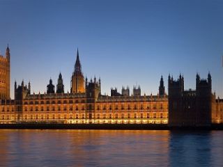 تورم زیر صفر انگلستان چه تاثیری در اقتصاد این کشور خواهد داشت؟