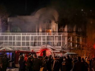 روزنامه سعودی: ۱۳ ایرانی به اتهامات تروریستی در زندان های عربستان هستند