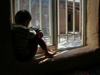 معاون بهزیستی: باید به فرزندان مادران ایرانی تابعیت ایرانی داد