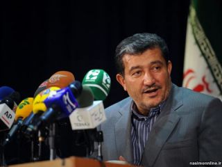 نماینده مجلس: بارها در مورد تحقیق و تفحص از بنیاد شهید تهدید شدم