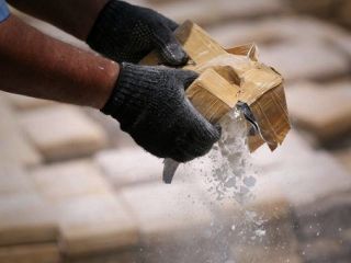 ده ایرانی در رابطه با قاچاق هروئین به سری‌لانکا بازداشت شدند.