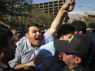 مقامات حج ایران برای مذاکره درباره سفر حج زائران ایرانی به عربستان می روند