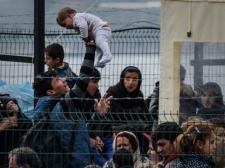 یونان از کاهش «قابل توجه» ورود پناهجویان به این کشور خبر داد