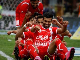 پرسپولیس با شکست ملوان از استقلال پیشی گرفت