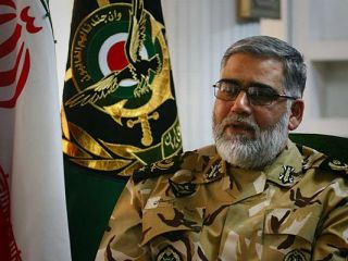 فرمانده نیروی زمینی ارتش: داعش وارد خاک ایران شد، آنها را نابود کردیم