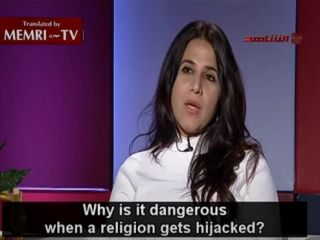 استاد زن دانشگاه کویت به خاطر مصاحبه تلویزیونی به کفرگویی متهم شد