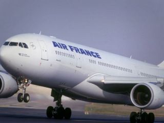 هواپیمای ایرفرانس بعد از ۸ سال در تهران نشست