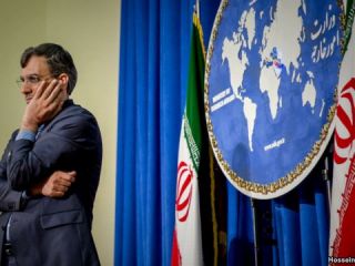 وزارت خارجه ایران از دیدار ظریف با چند نماینده کنگره آمریکا خبر داد