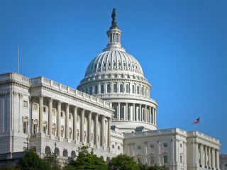 دمکرات‌ها مانع تلاش جمهوریخواهان برای توقف خرید آب سنگین از ایران شدند