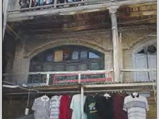 پدیده نوظهور شوی تاناکورا: پز دادن با لباس دست دوم هنرپیشه‌ها!