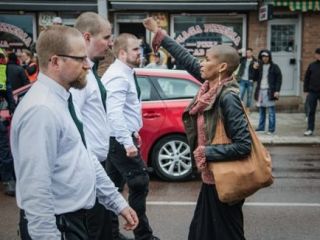 یک عکس، یک نفر، یک مقاومت