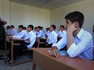 پنج زبان خارجی جدید در مدارس ایران تدریس می‌شود