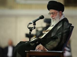 مشرق: میزان تسلط رهبر انقلاب به زبان انگلیسی