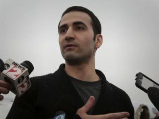 امیر حکمتی «از ایران شکایت کرده‌است»