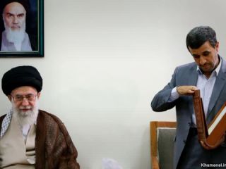 مصباحی‌مقدم: احمدی‌نژاد گزارشی به رهبری داد که به آخرخط رسیدیم