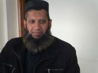 نخست‌وزیر و وزیر دفاع بریتانیا از امام سابق یک مسجد عذرخواهی کردند