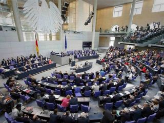 مصوبه سنای آلمان: تدریس زبان فارسی در کنار انگلیسی و فرانسوی در مدارس