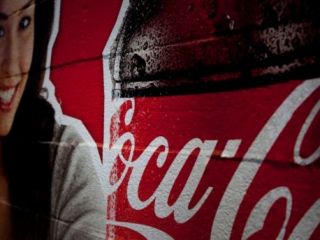 اجبار به تبلیغ نوشابه با ذکر خطرات آن صدای تولیدکنندگان را درآورد