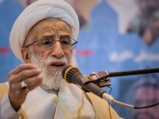 رئیس مجلس خبرگان: باید کاری کنیم مقام معظم رهبری از ما راضی باشند / ولایت فقیه همان ولایت رسول‌الله است