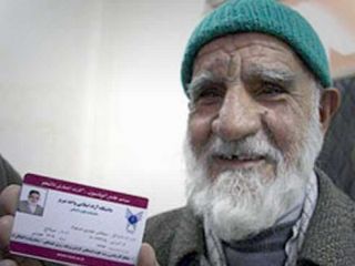 دانشجوی ۸۶ ساله ارشد گرفت +عکس