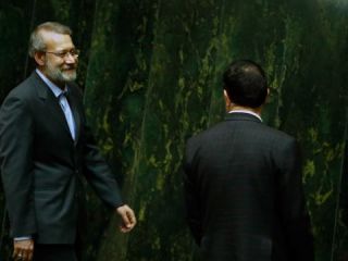 علی لاریجانی ریاست مجلس دهم را به دست گرفت