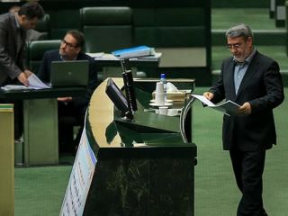 آمار وزیر کشور: ۱۱ میلیون حاشیه‌نشین، سه و نیم میلیون بیکار.