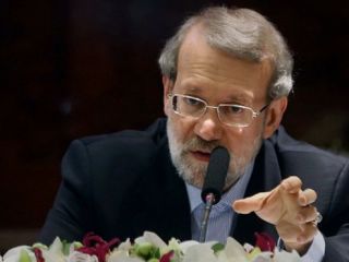 لاریجانی: بی‌بی‌سی می‌خواهد قبح ارتباط با آمریکا را بشکند