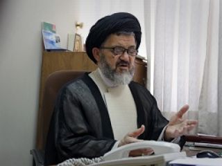 متلک یک گدا به عضو جامعه روحانیت مبارز